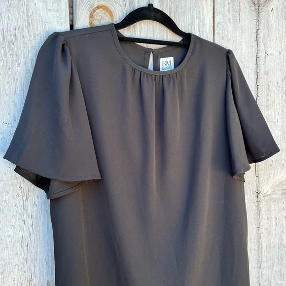 Badgley Mischka black ruffle short sleeve bowtie sash layered lined flowy blouse - Picture 15 of 15